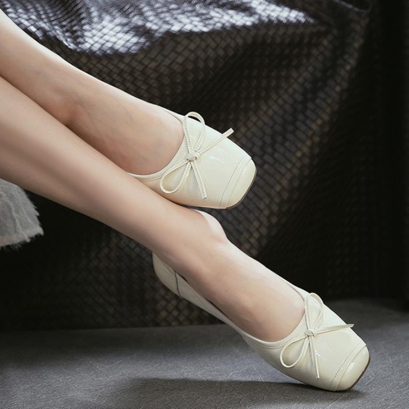 Genuien Leather Round Toe Low  - Women Shoes Japanese Brand 评论和价格