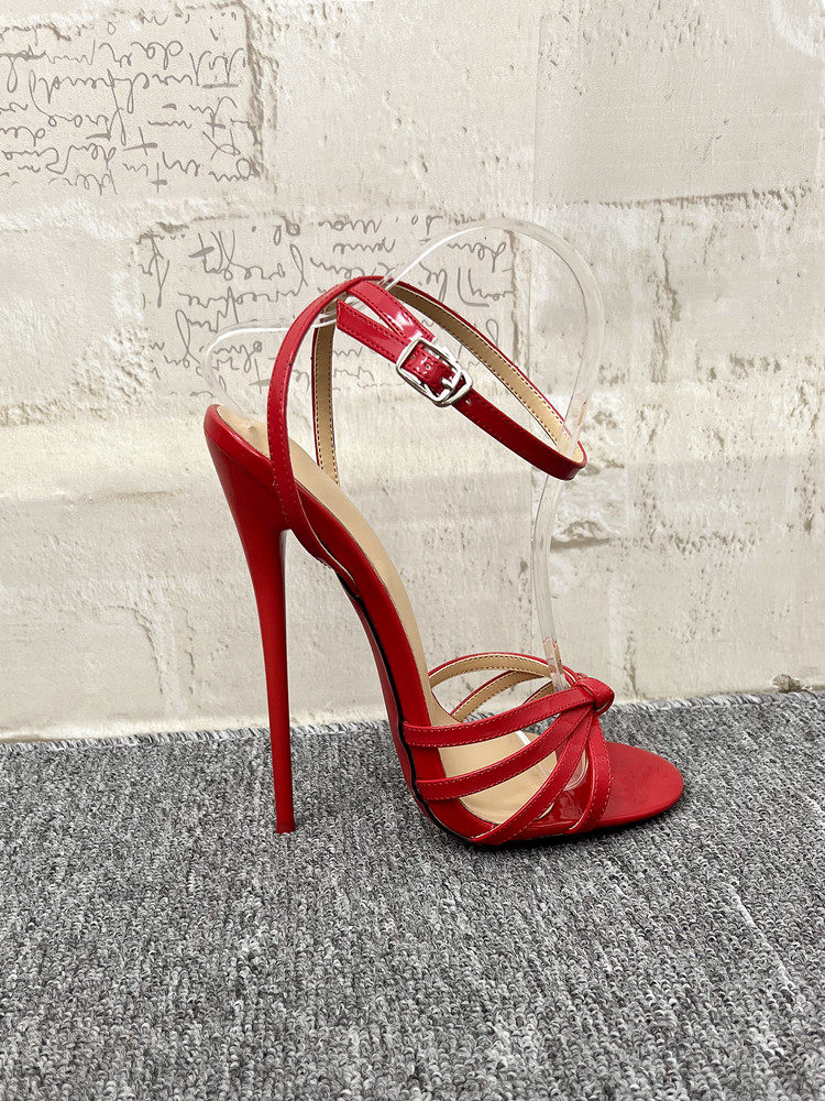 Summer New Sexy Super High Hee - Patent Leather Pump 评论和价格