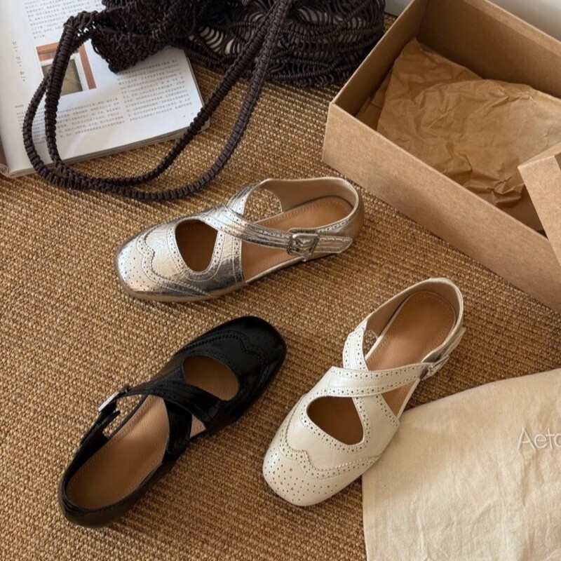 Retro Floral Carving Flat Bott - Loafer Flat Women 评论和价格